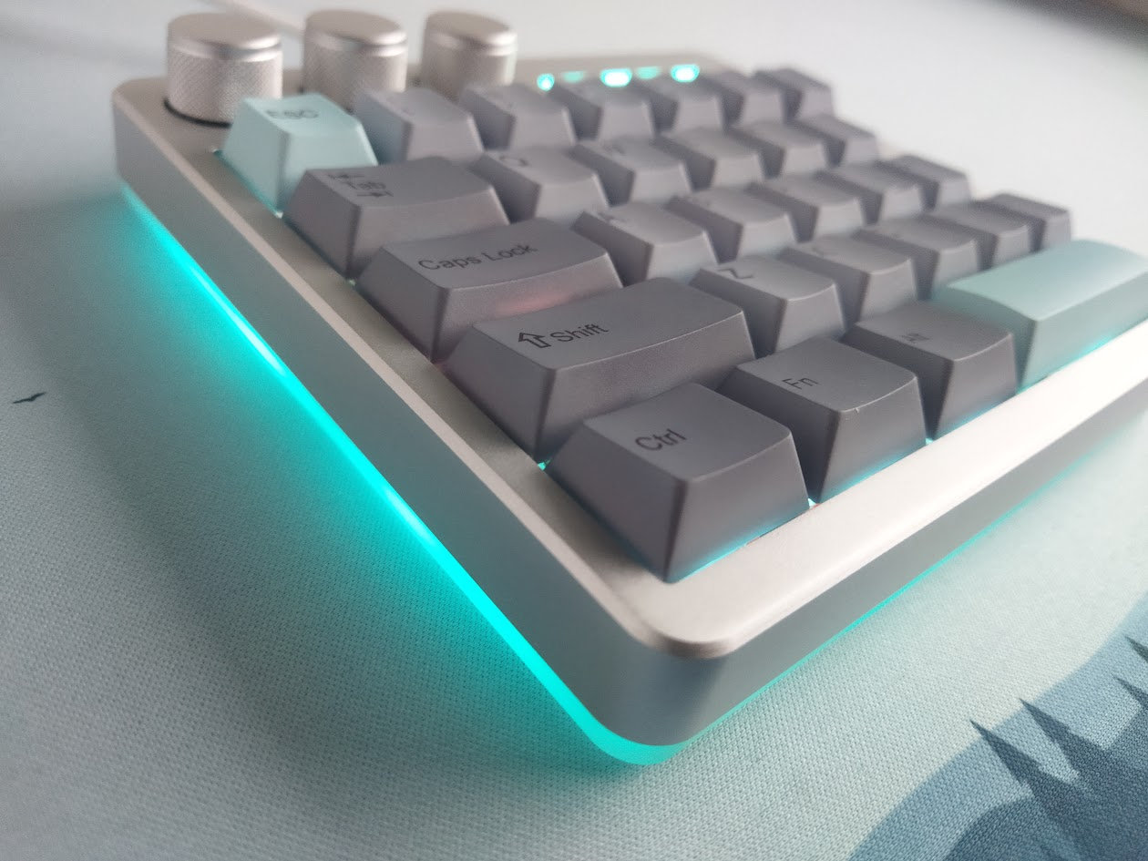 KiiBOOM Cybrix 29