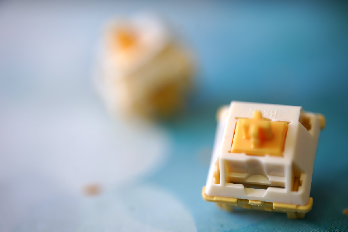 BSUN Milk Dragon switches from Lume Keebs. Pic: BSUN Milk Dragon switches from Lume Keebs.